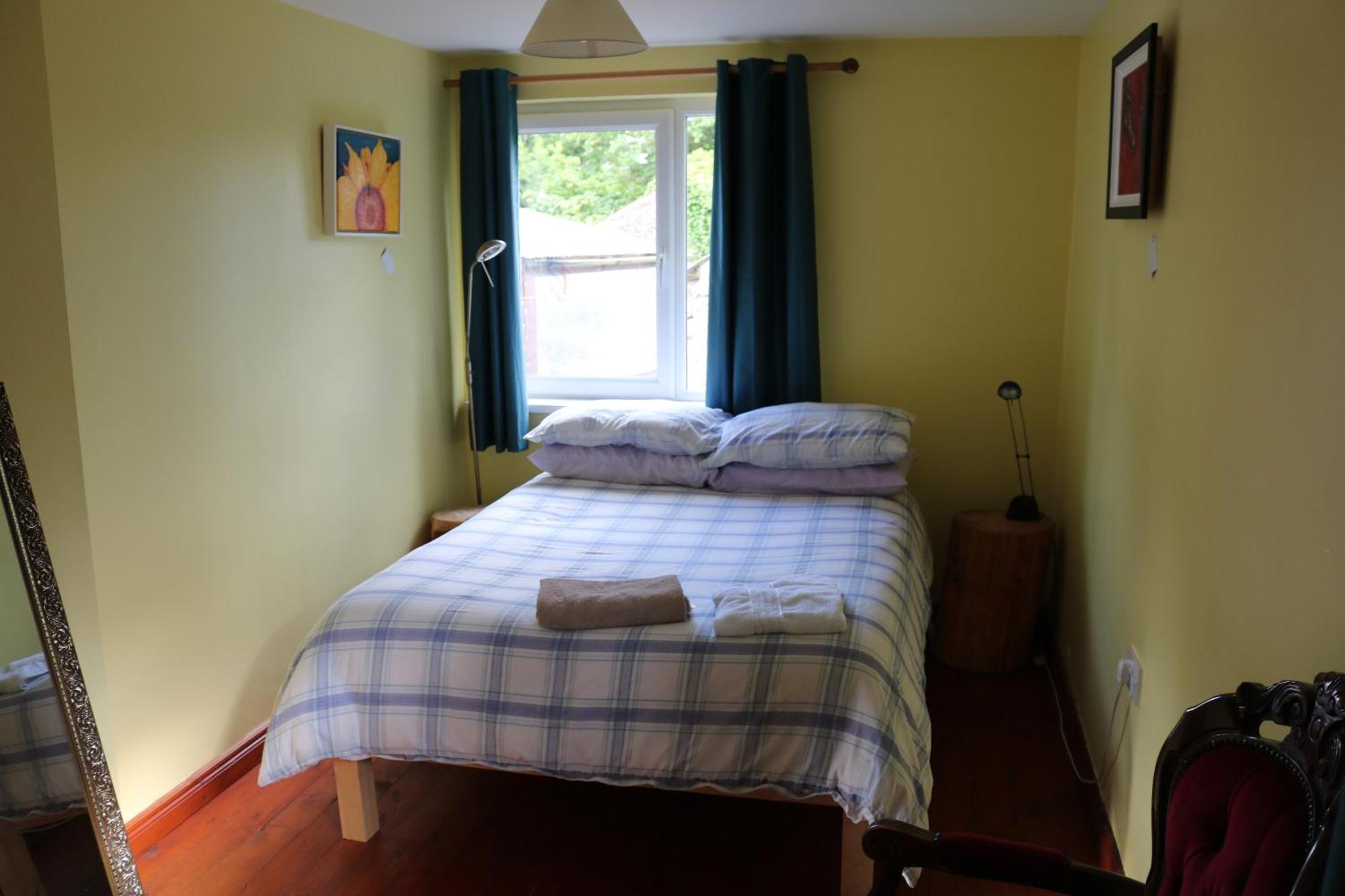 Cottage, Ireland, Includes Continental Breakfast คูเชนดอล ภายนอก รูปภาพ