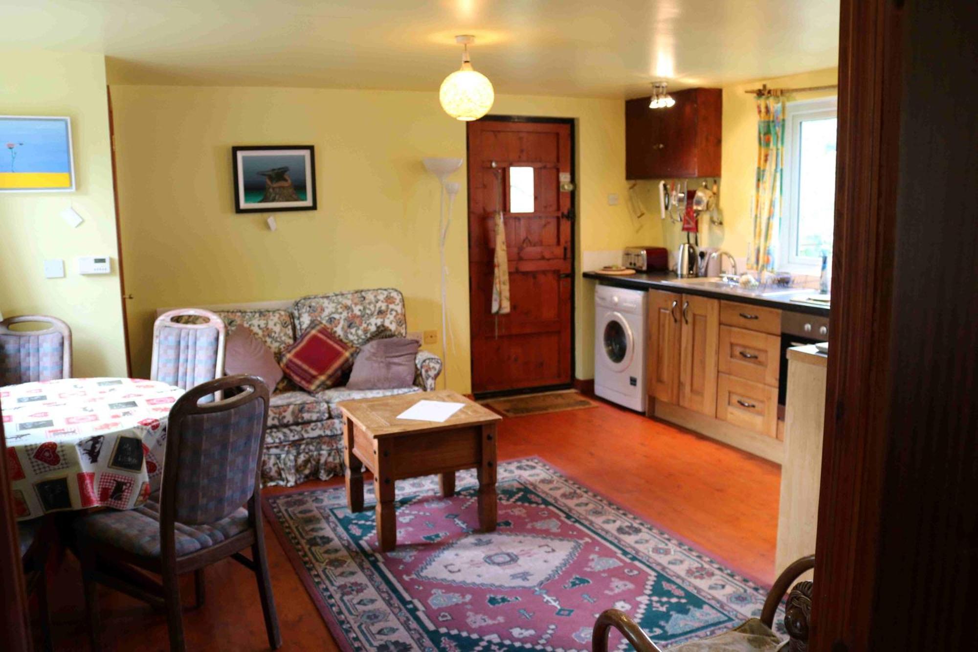Cottage, Ireland, Includes Continental Breakfast คูเชนดอล ภายนอก รูปภาพ